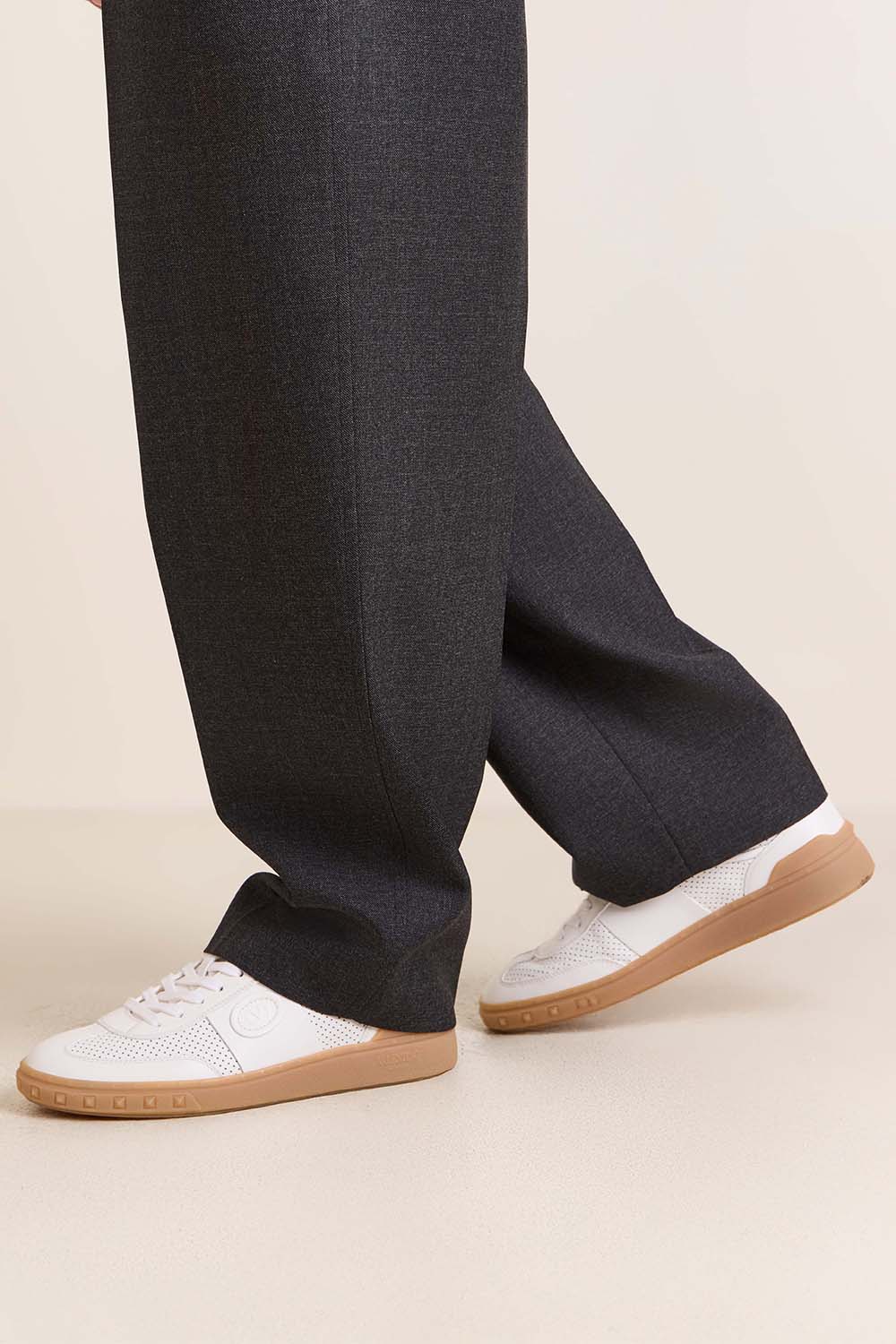 נעלי סניקרס